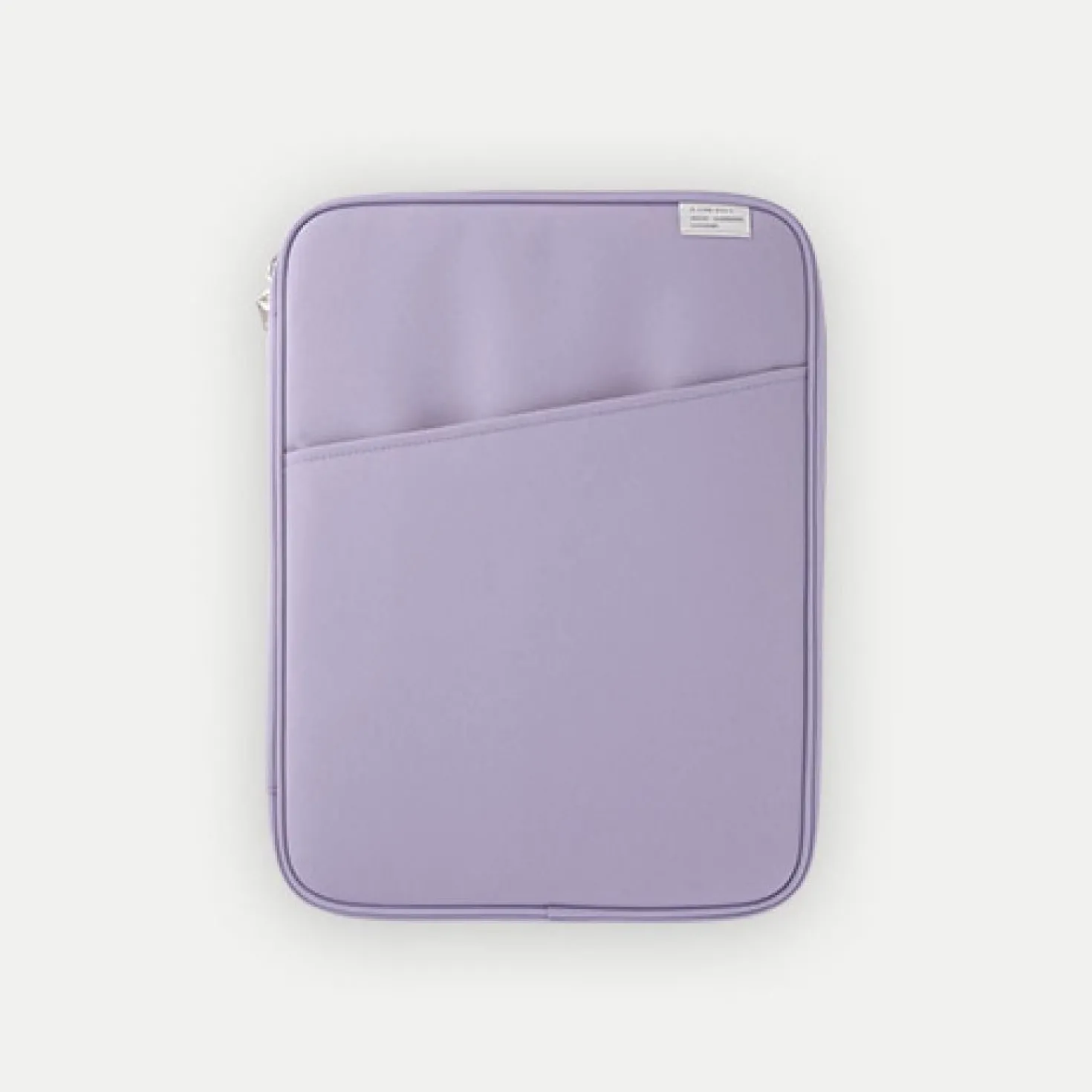 A Low Hill Basic 13 in. Pouch