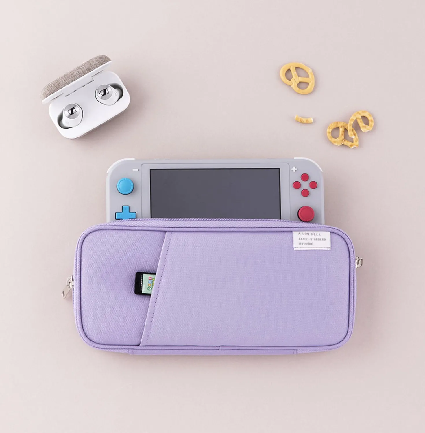 A Low Hill Game Console Pouch