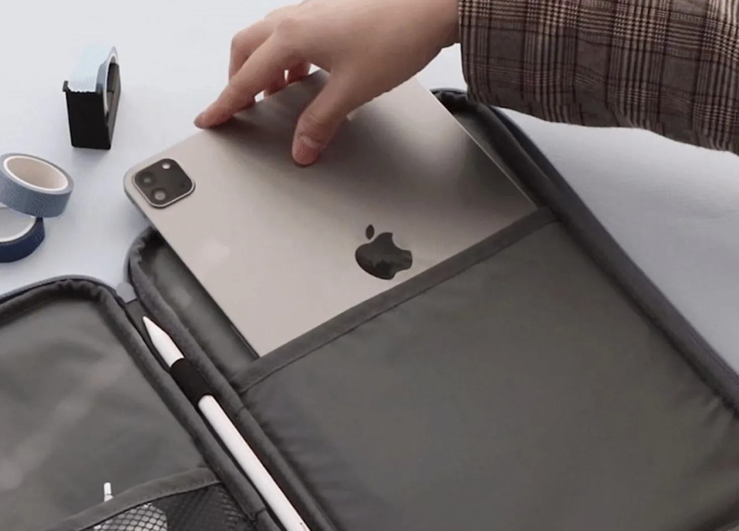 Apricity Cotton iPad Pouch