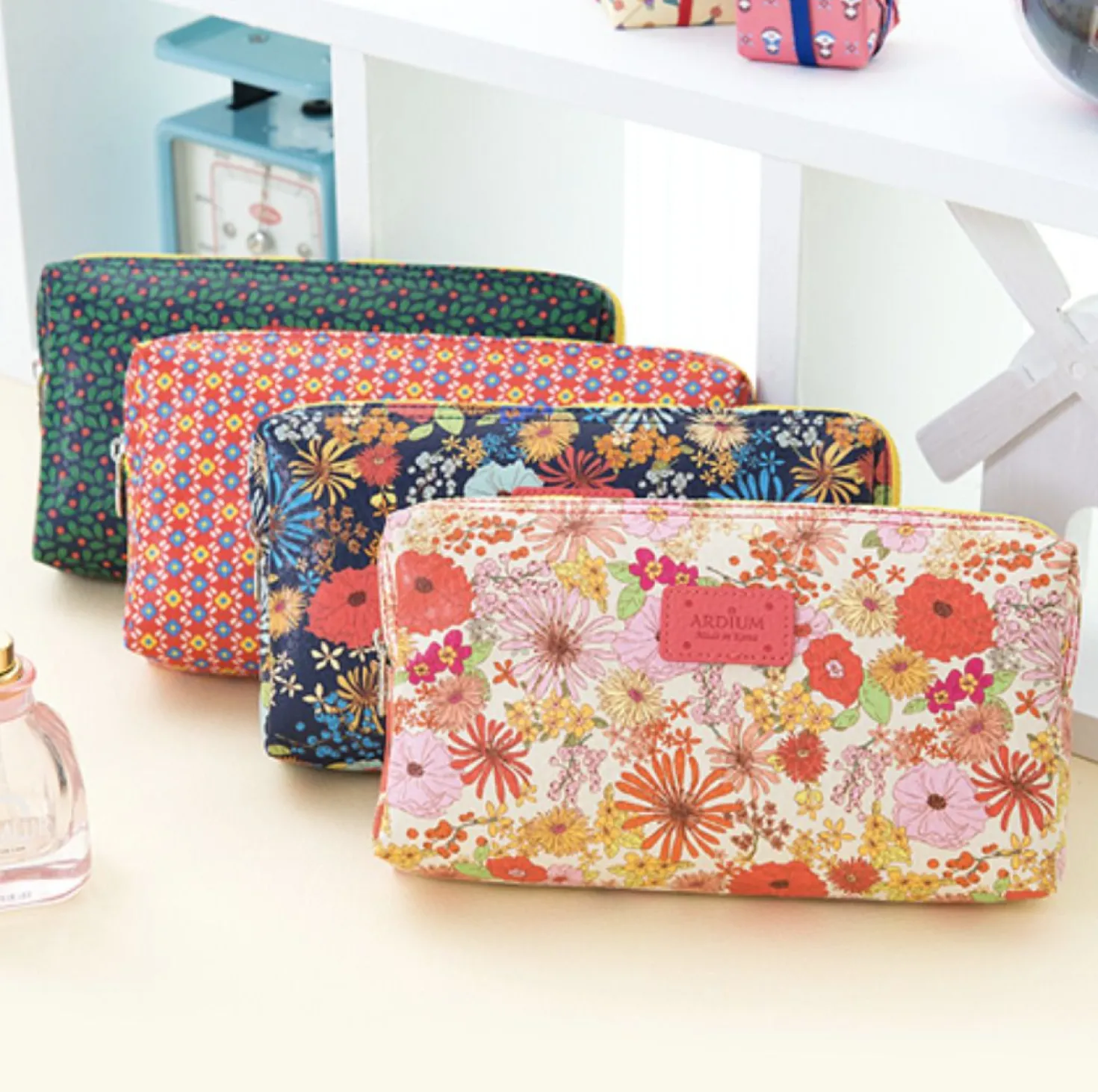 Ardium Large Pattern Pouch