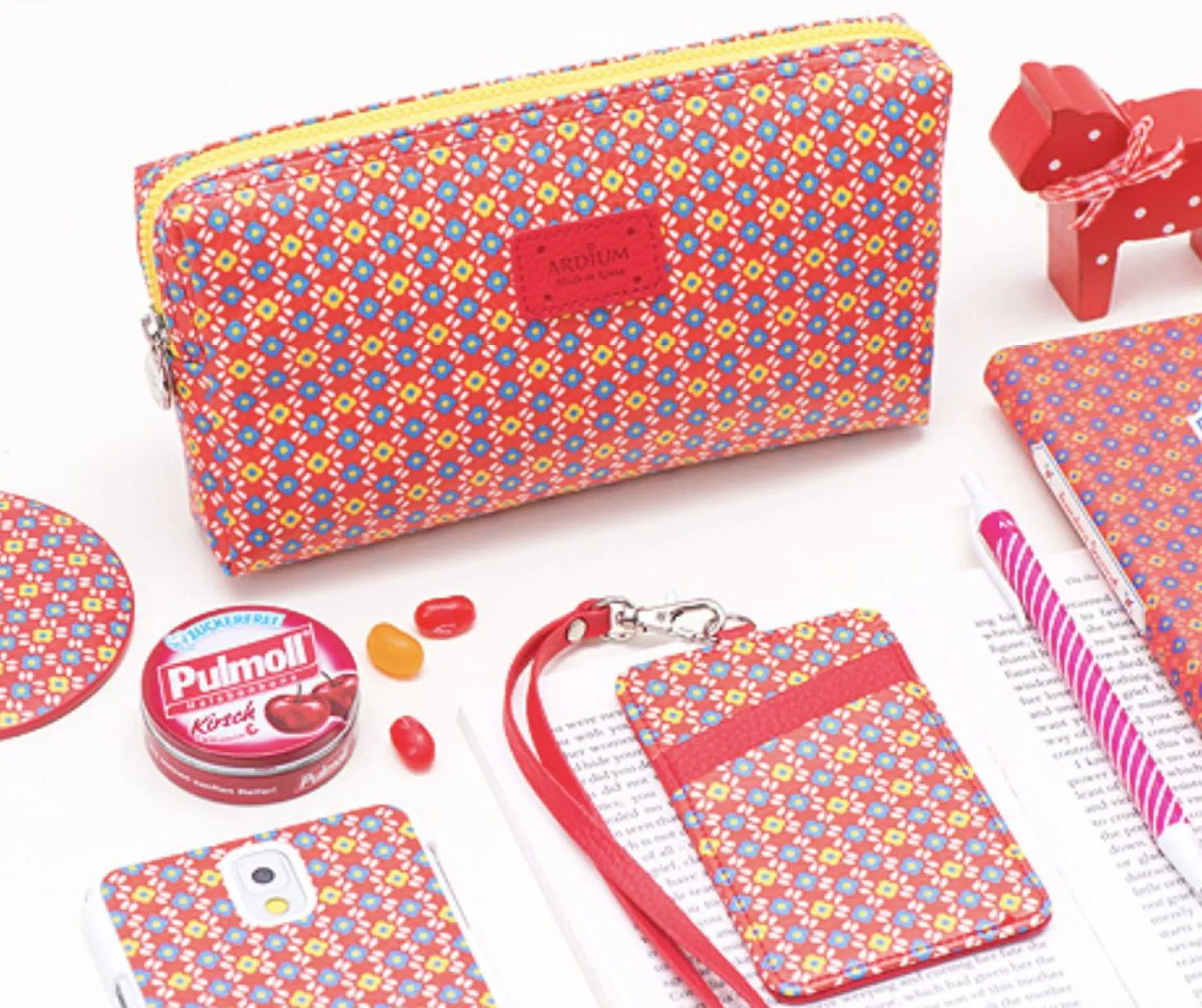 Ardium Large Pattern Pouch