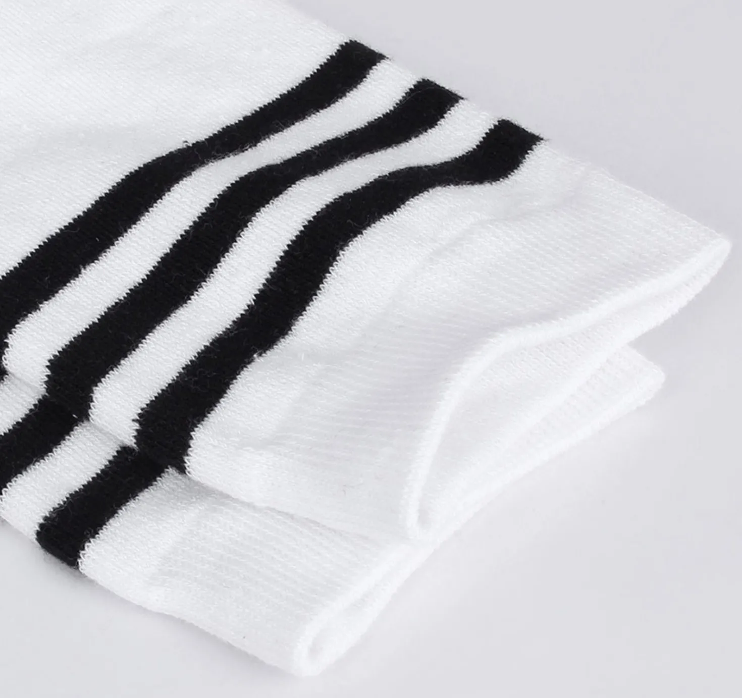Basic Knee-high Women Socks
