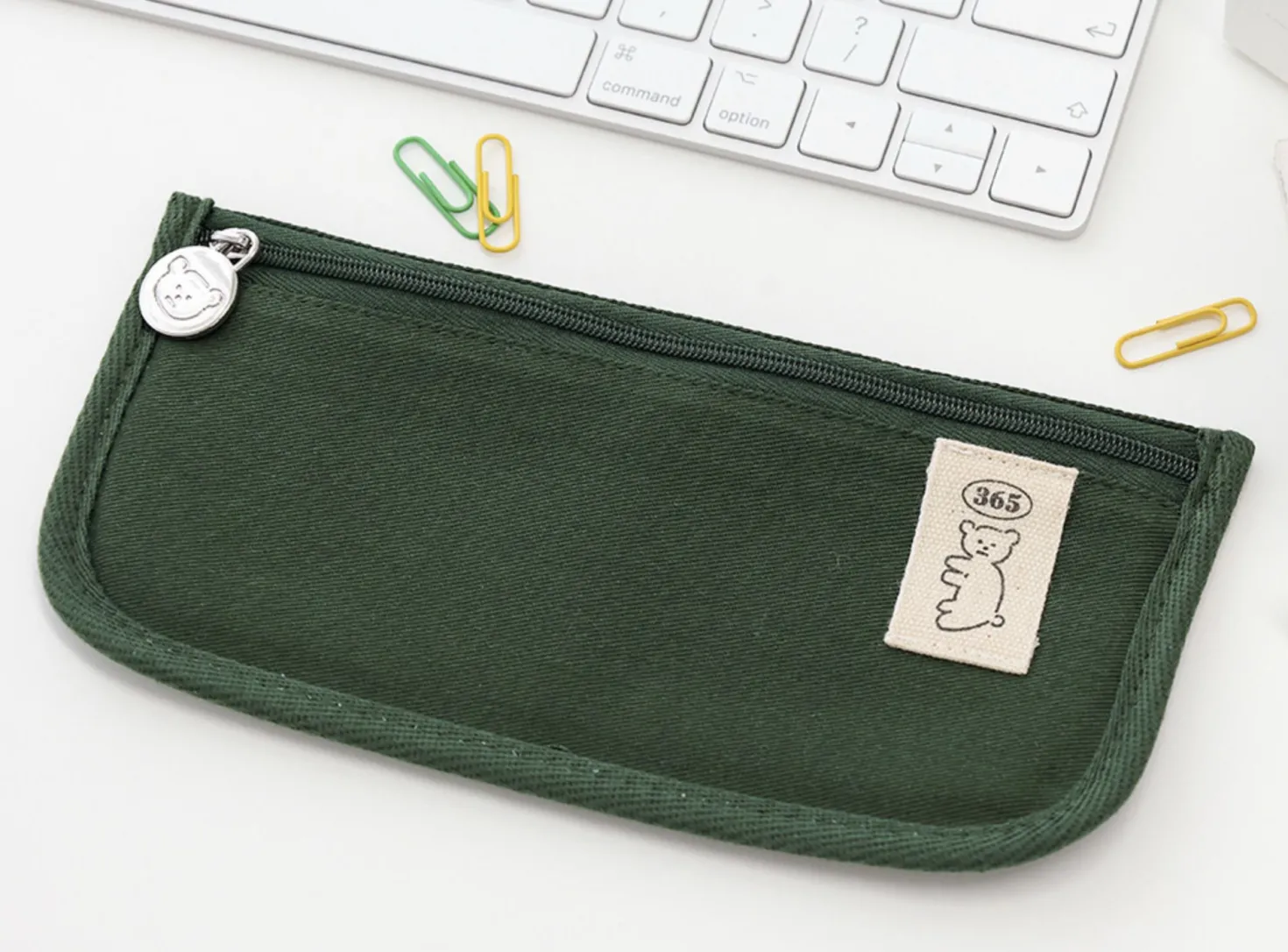 Bear Slim Cotton Pen Pouch