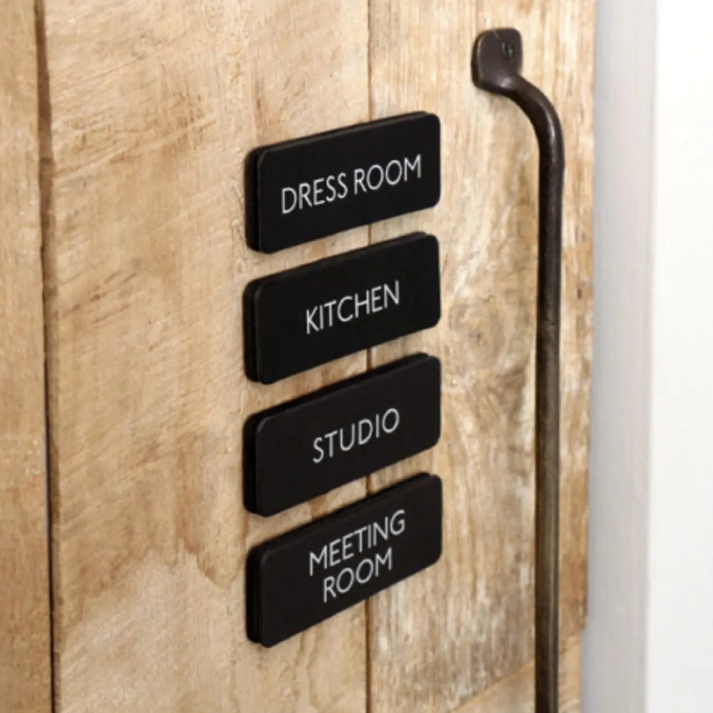 Black Basic Door Sign