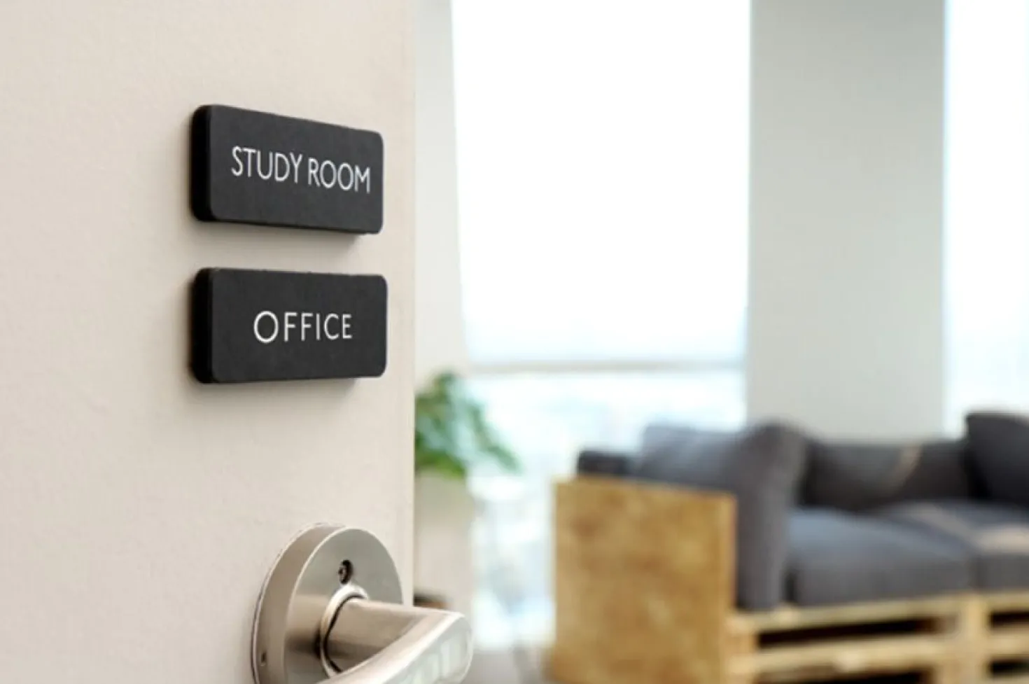 Black Basic Door Sign