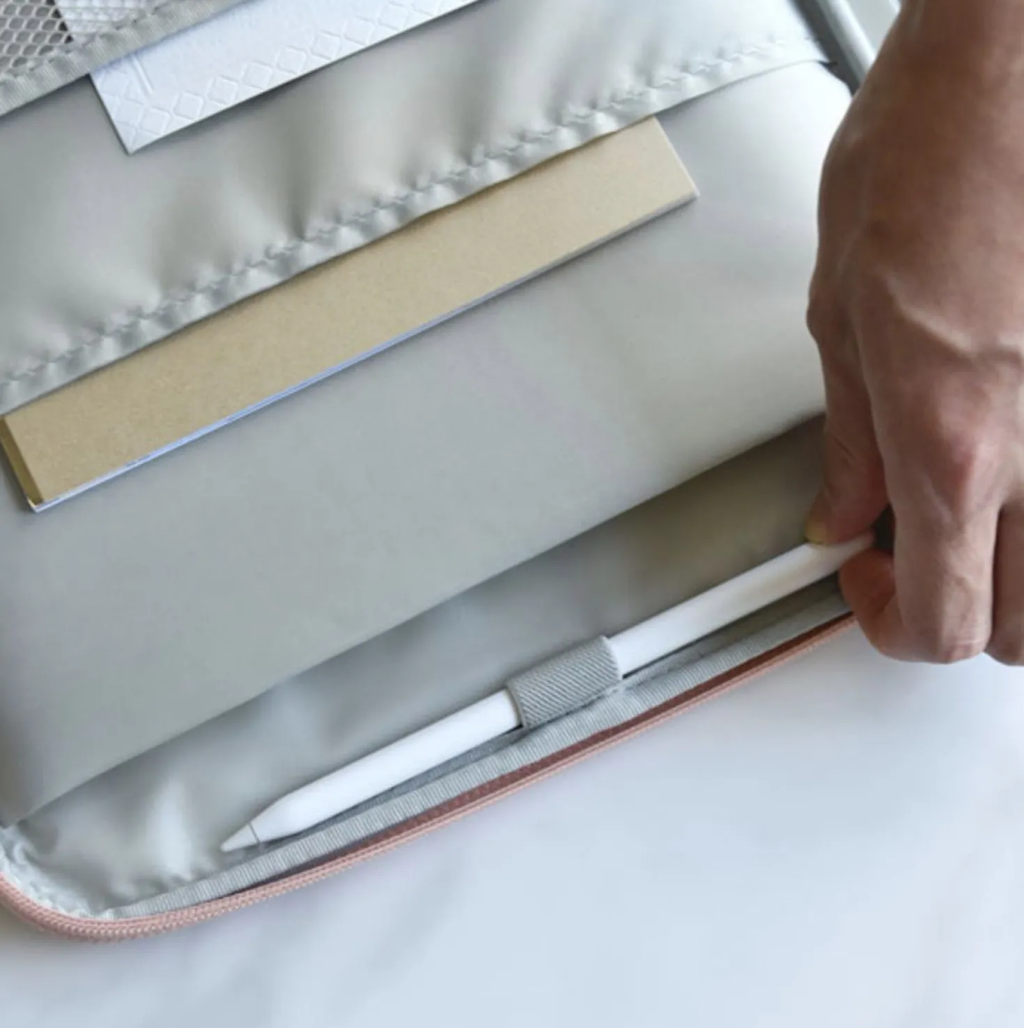 Bon Voyage 13 in. Laptop Pouch