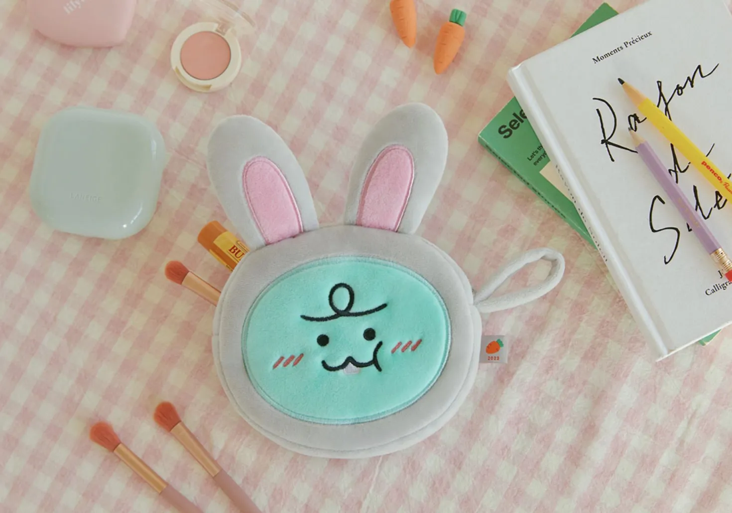 Bunny Jordy Round Pouch