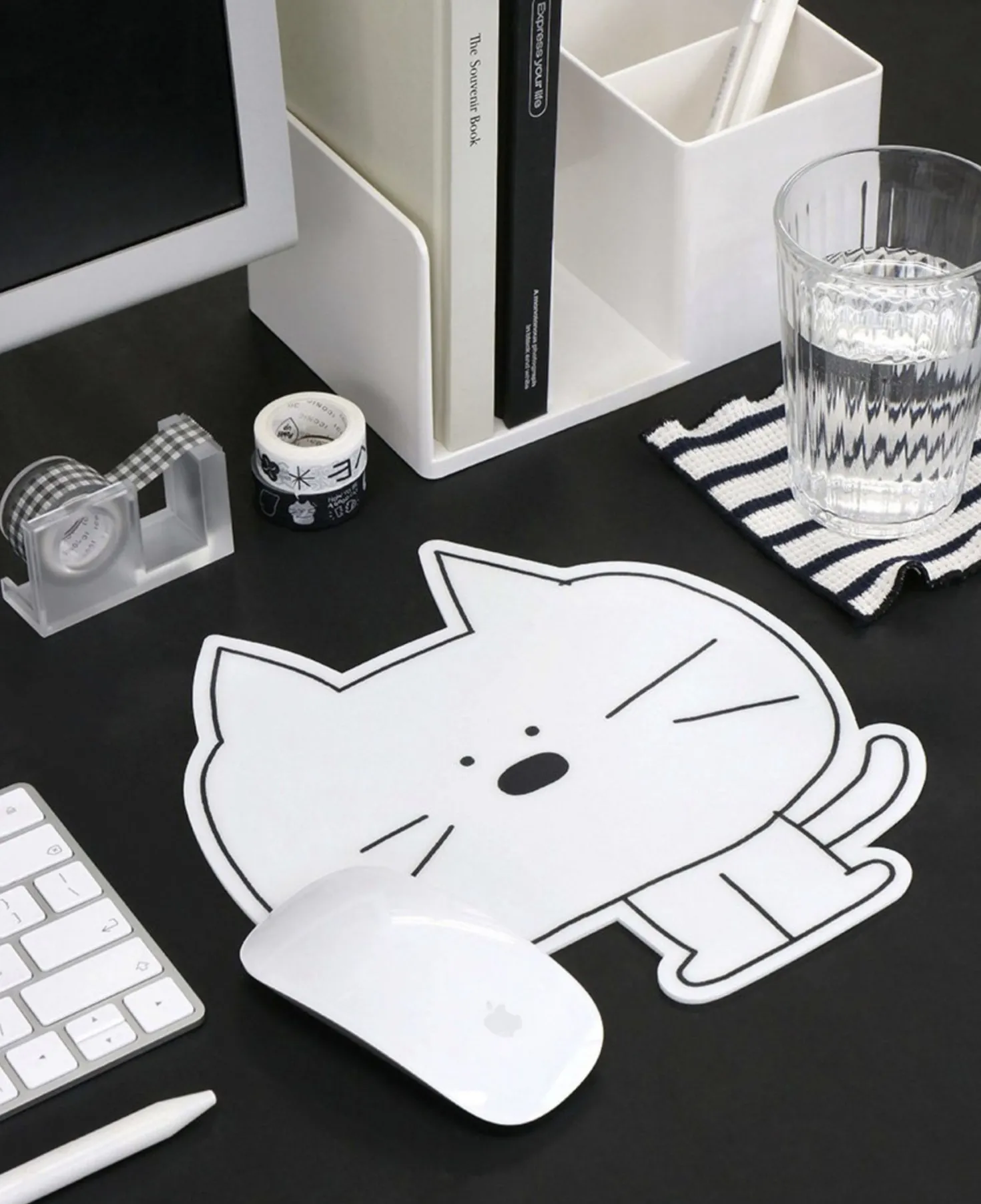 B&W Doodle Mouse Pad