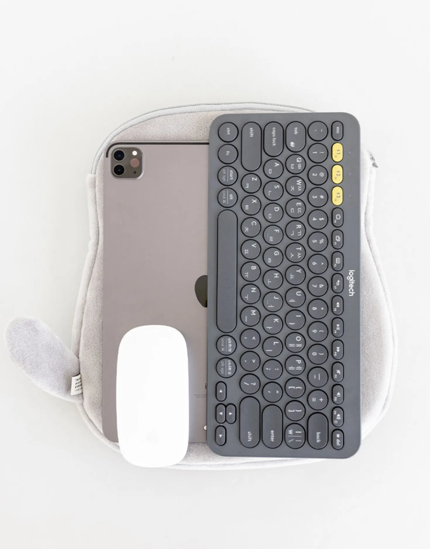 Cat Loaf 11 in. Tablet Pouch