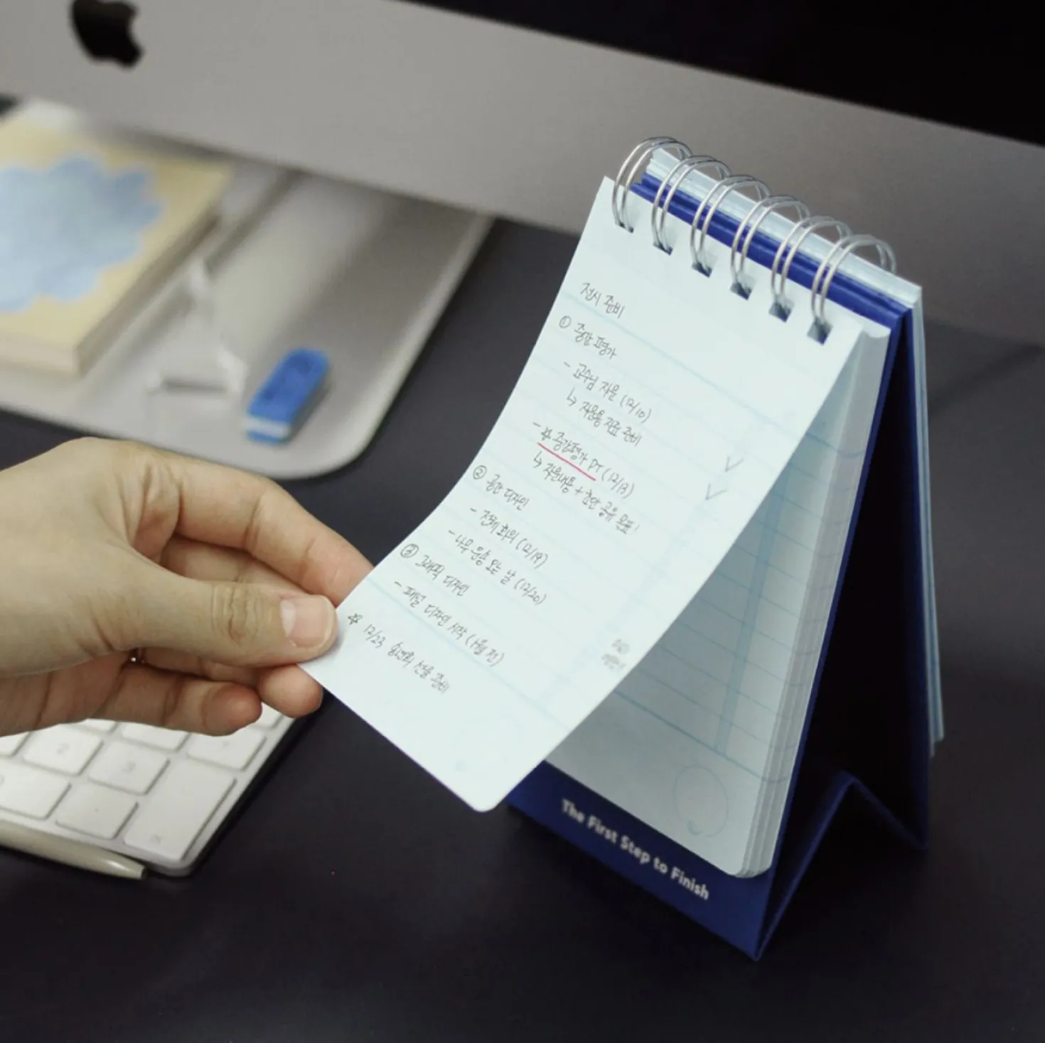 Checklist Spiral Standing Notebook