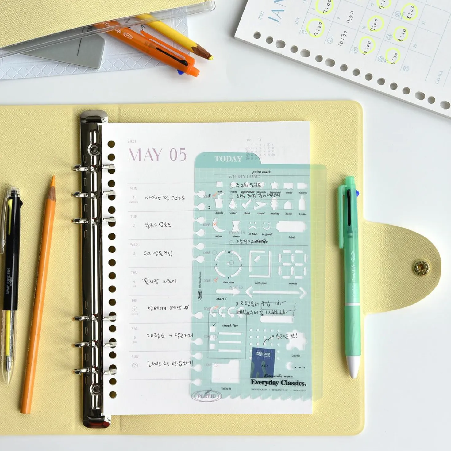 Classic Folio 6 Ring A5 Binder