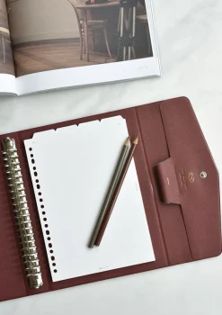 Classy Gentle 20 Ring A5 Binder Clutch