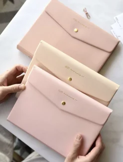 Classy 20 Ring A5 Binder Clutch