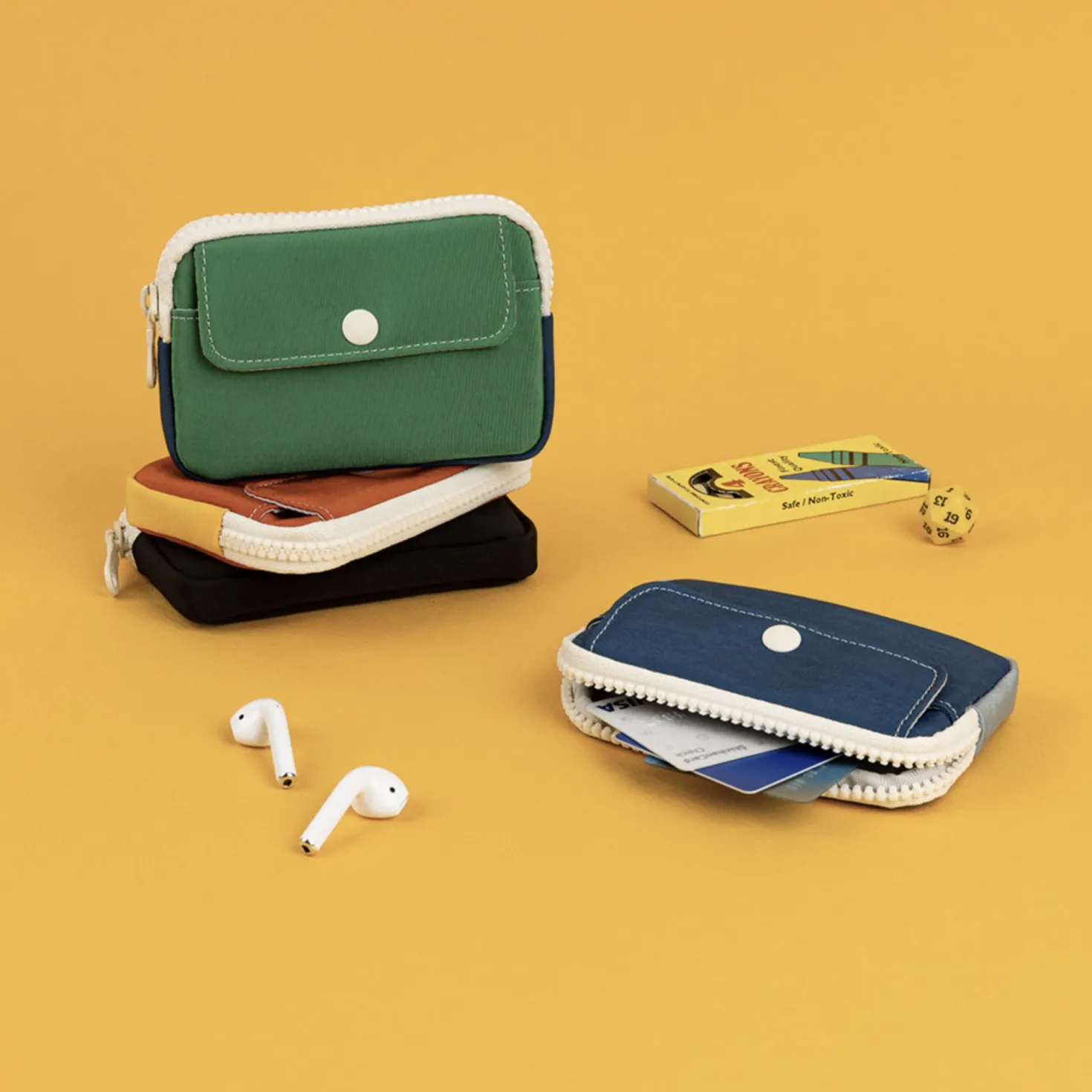 Colorful Nylon Card Pouch