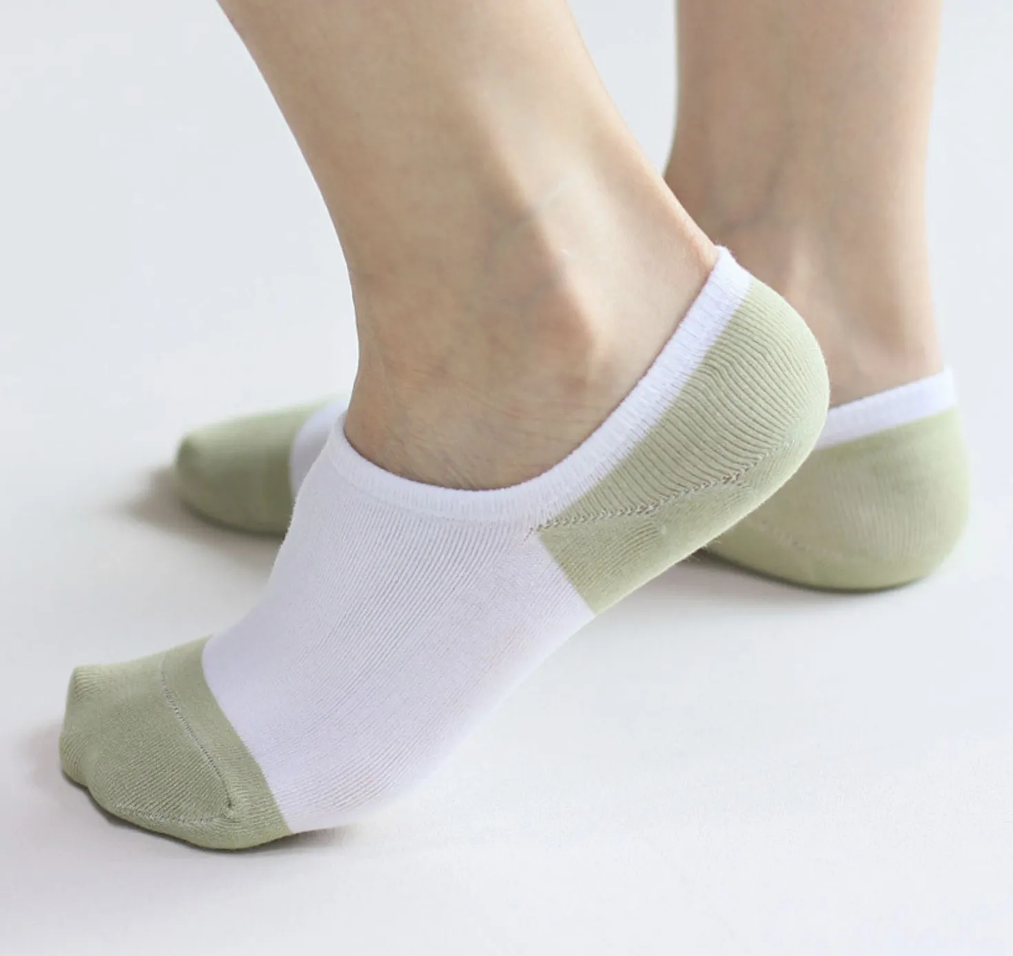 Color Point No Show Women Socks