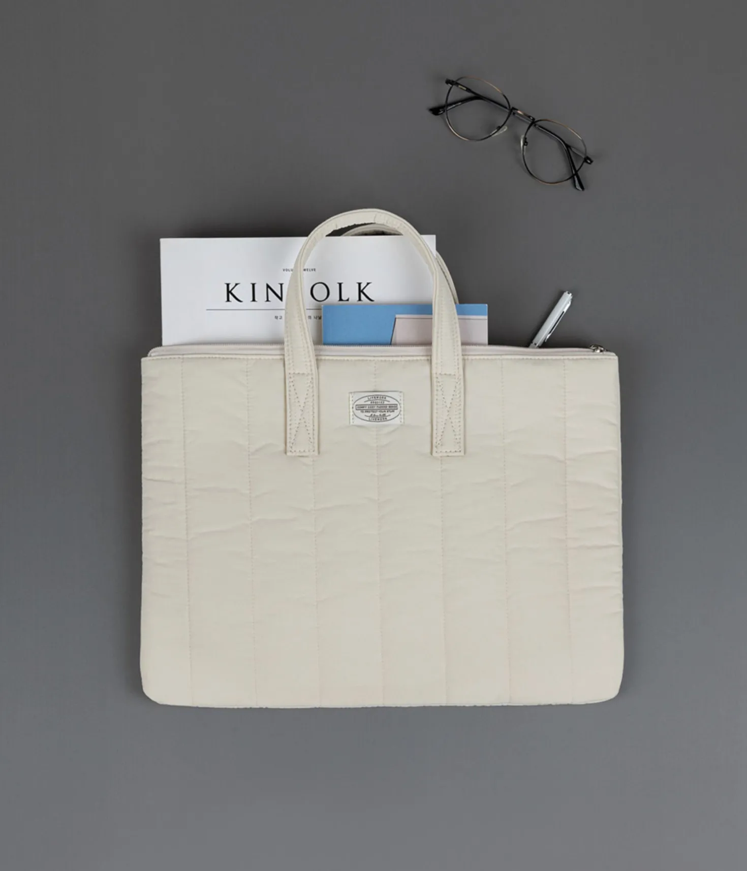 Cozy 13in. Laptop Tote Bag v2