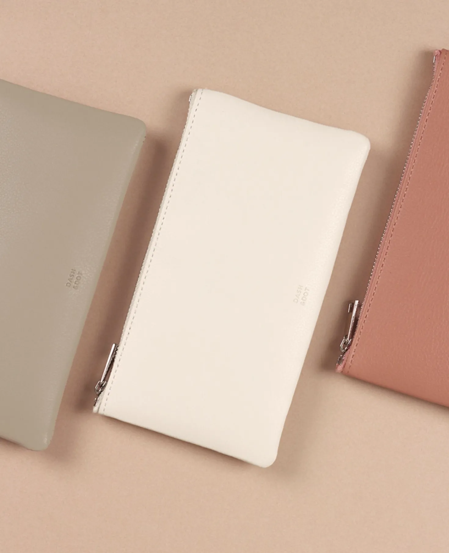 Dash and Dot Slim Pouch