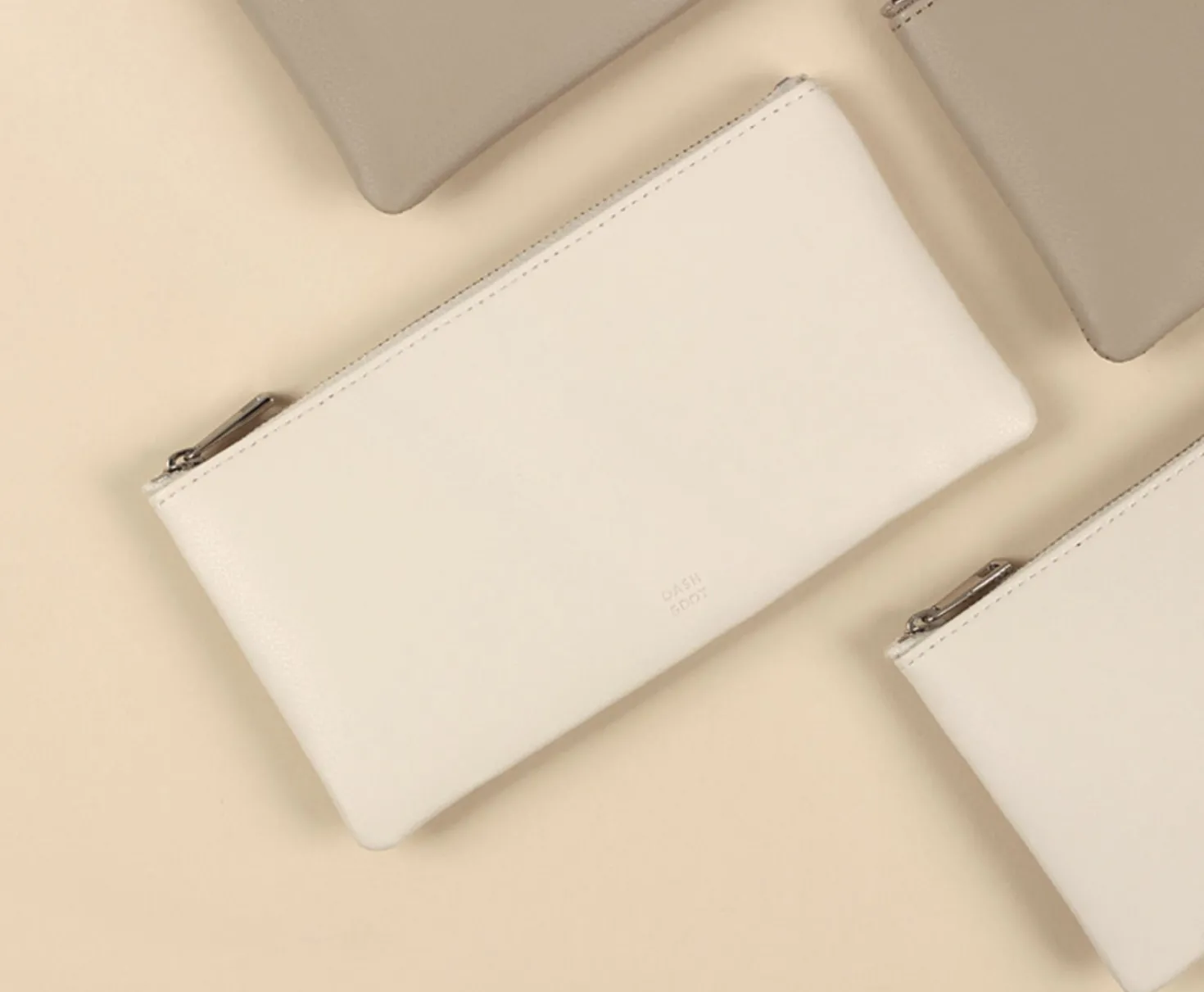 Dash and Dot Slim Pouch