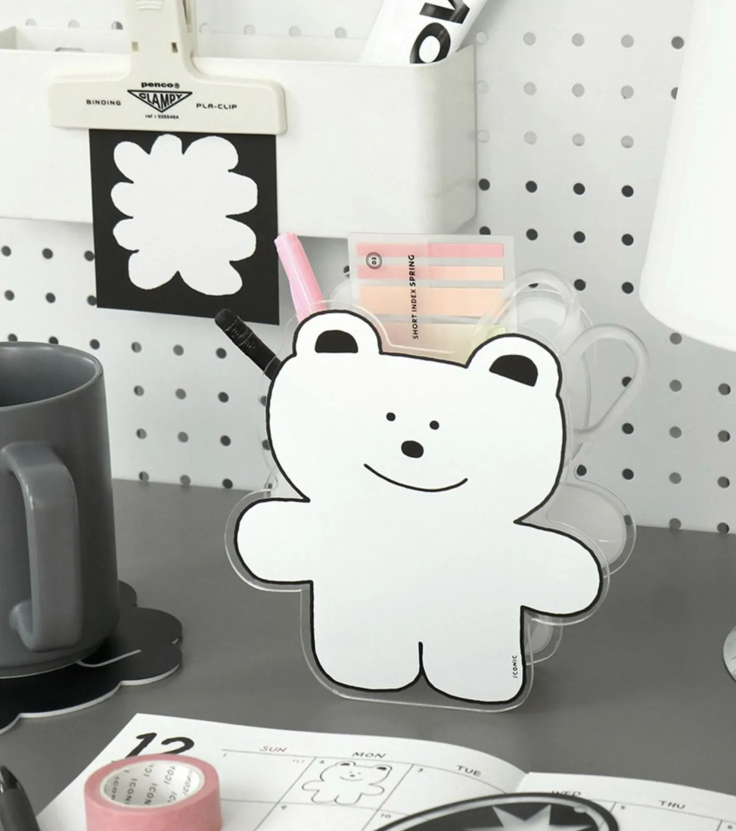 Doodle Acrylic Pen Holder