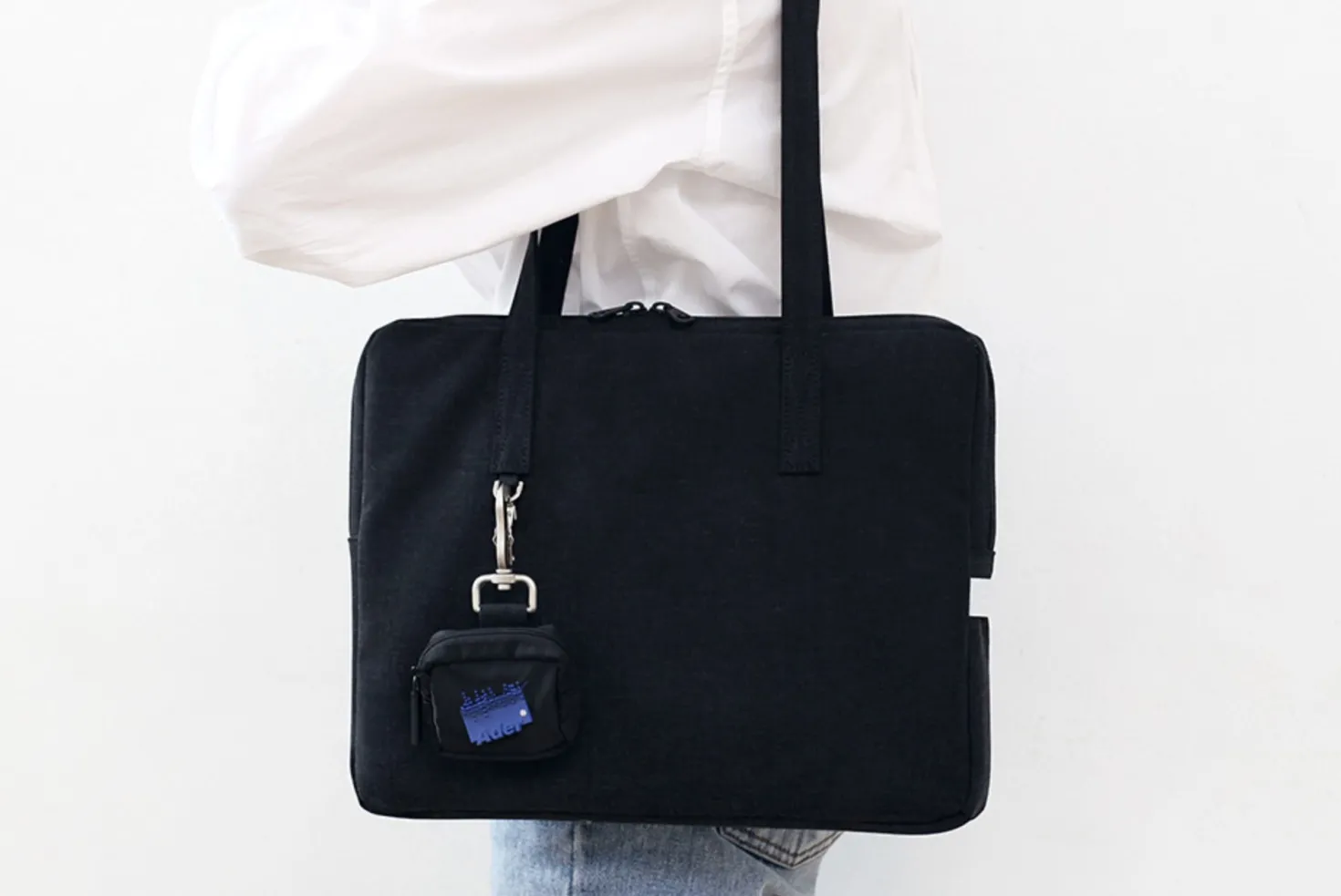 Essential 12.9 in. Tablet Shoulder Bag