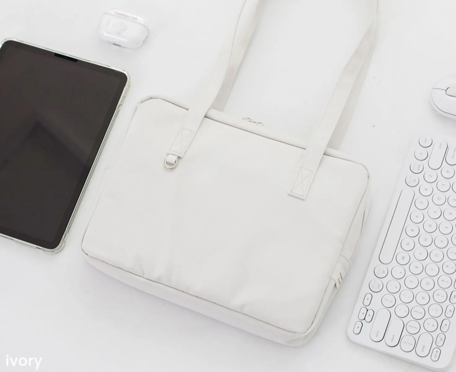 Essential 11 in. Tablet Shoulder Bag