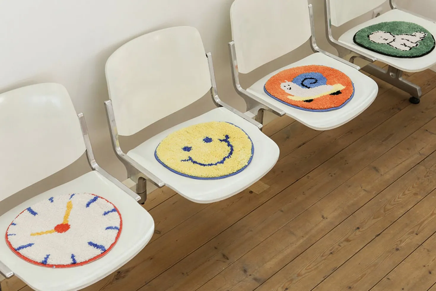Fluffy Round Seat Cushion