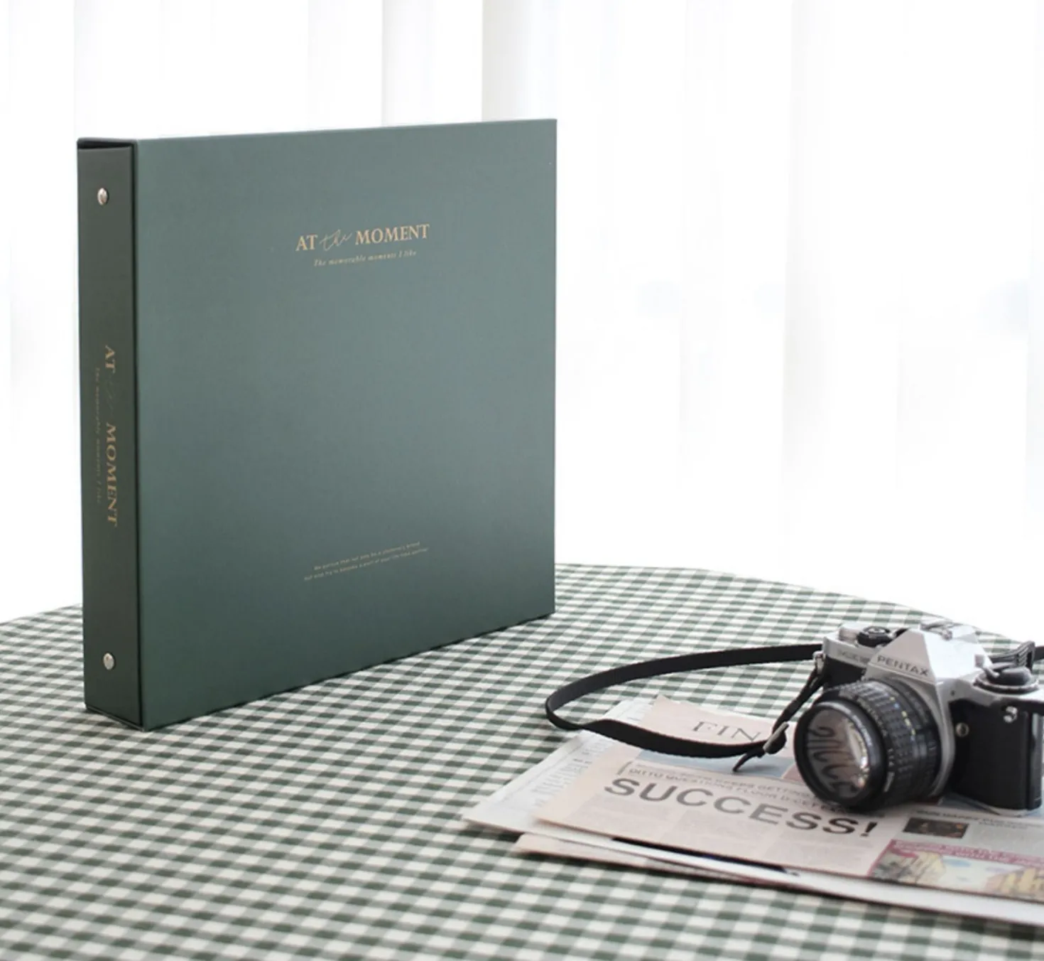 Giant At the Moment 4 Ring Binder Photo Album