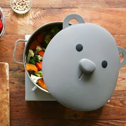 Gray Bear Silicone Pot Lid