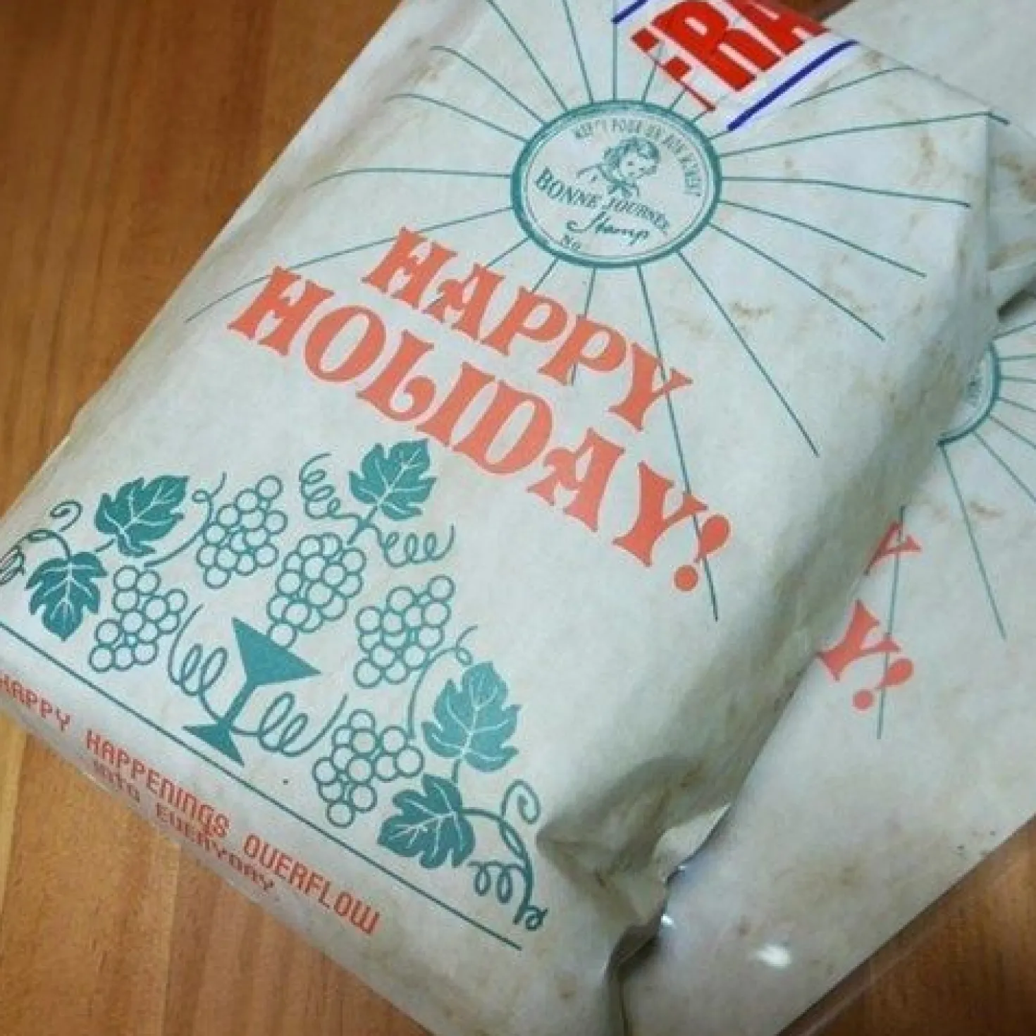 Green Vintage Holiday Envelope