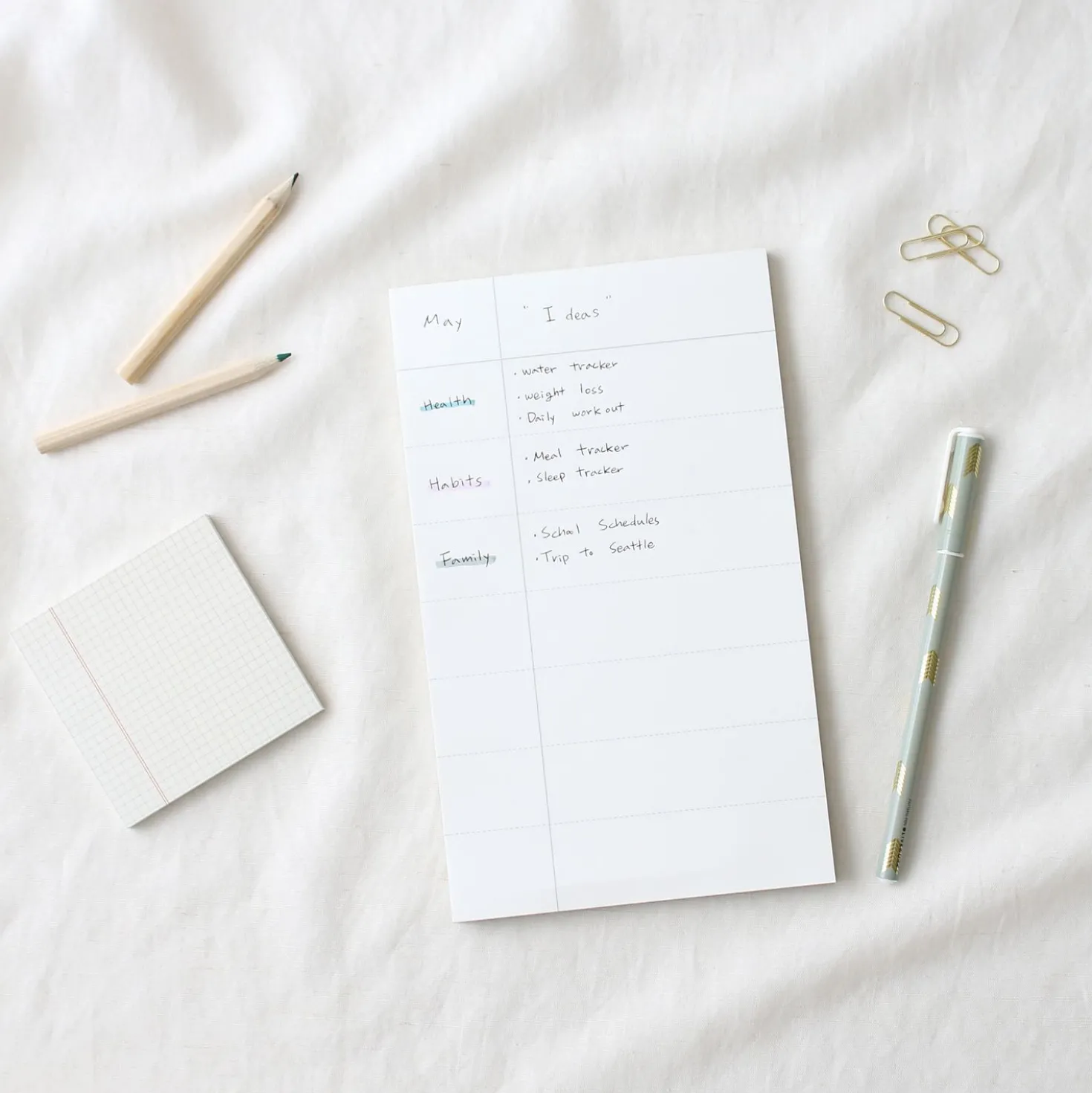 Grid Pattern Sticky Note v1