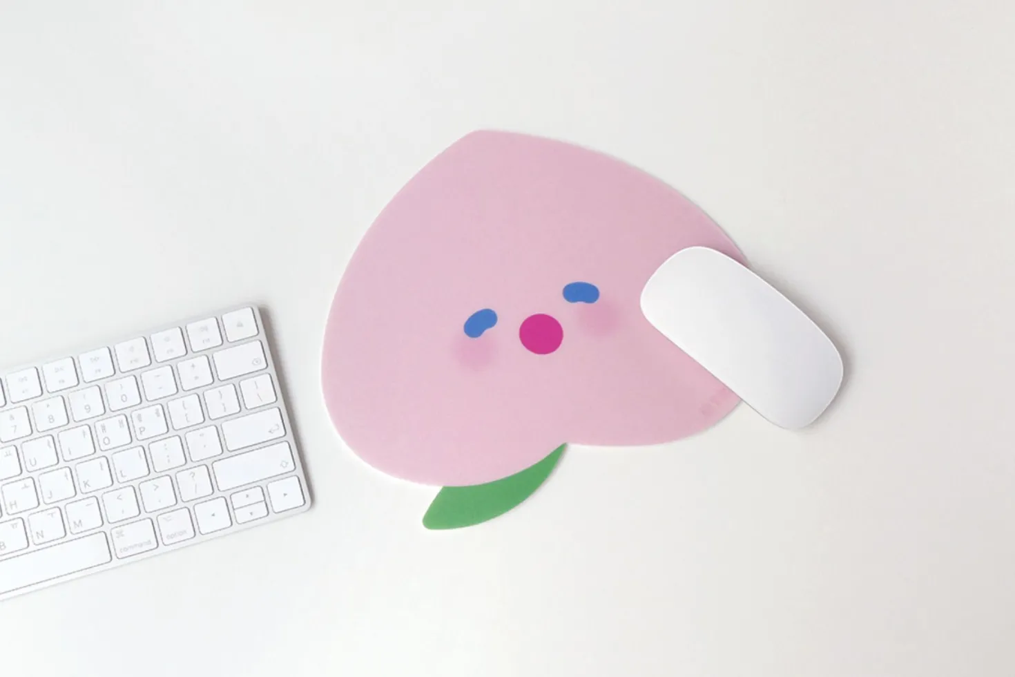 Happy Peach Mouse Pad