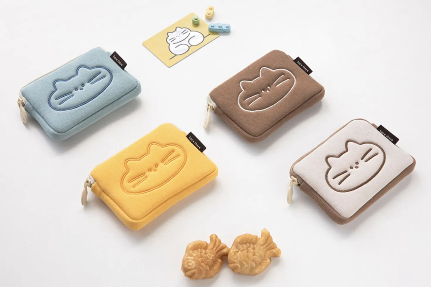 Herethere Cat Card Pouch