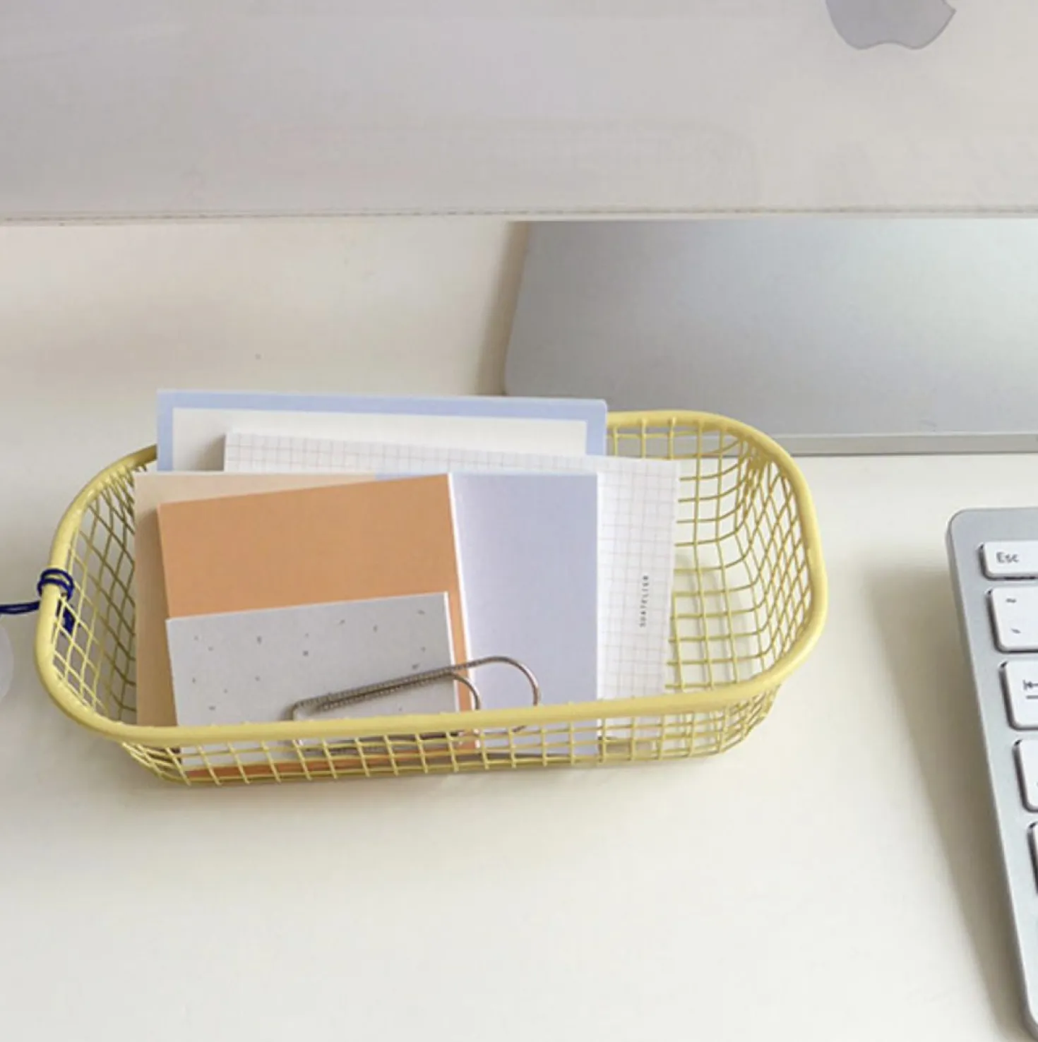 Hot Vanilla Daily Plan Sticky Note