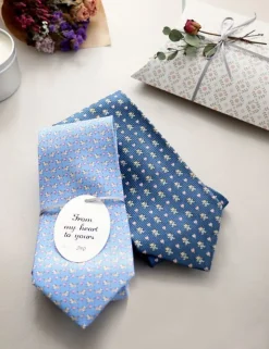 Iconic Pattern Pillow Box