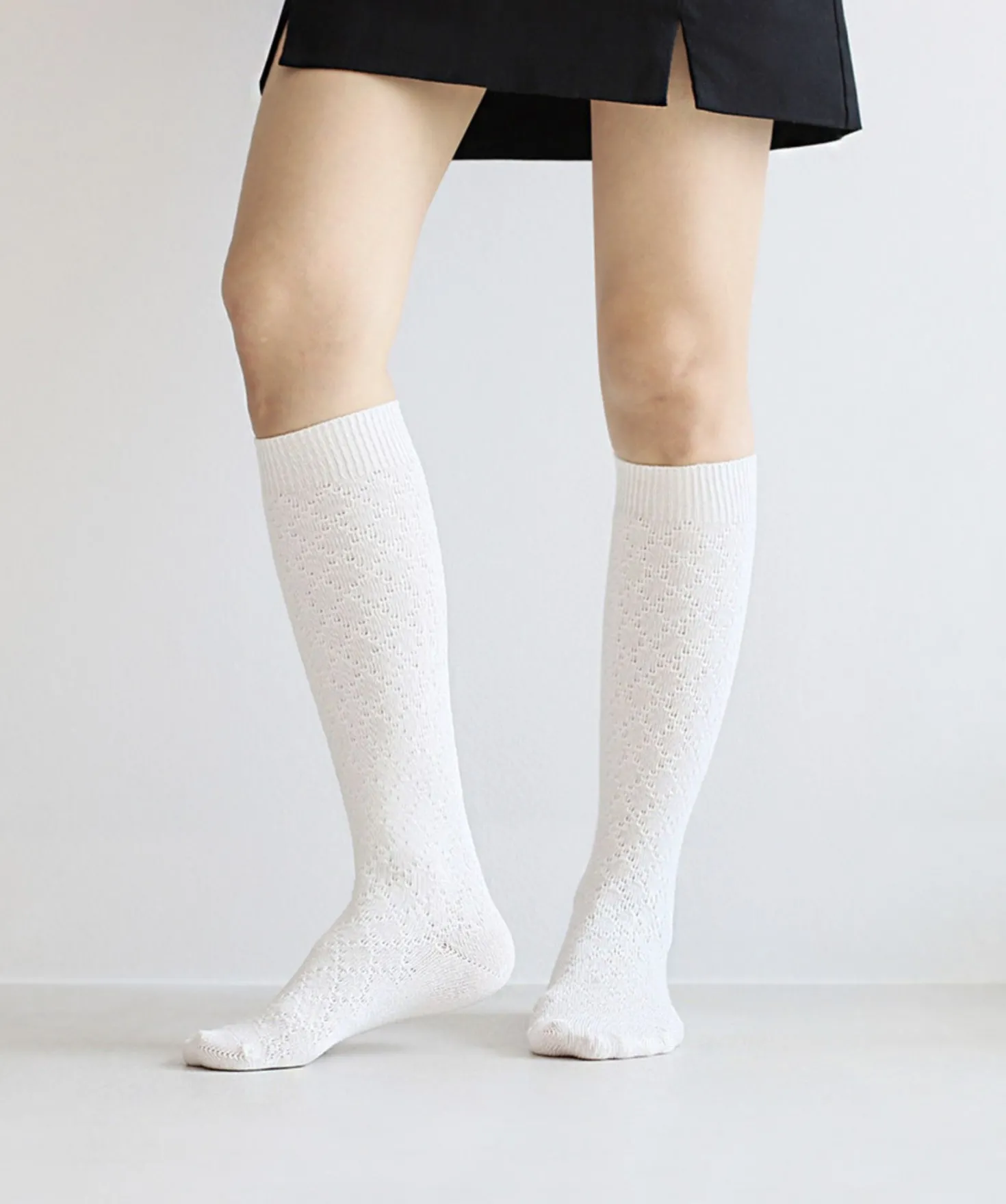 Knit Mesh Knee-high Women Socks