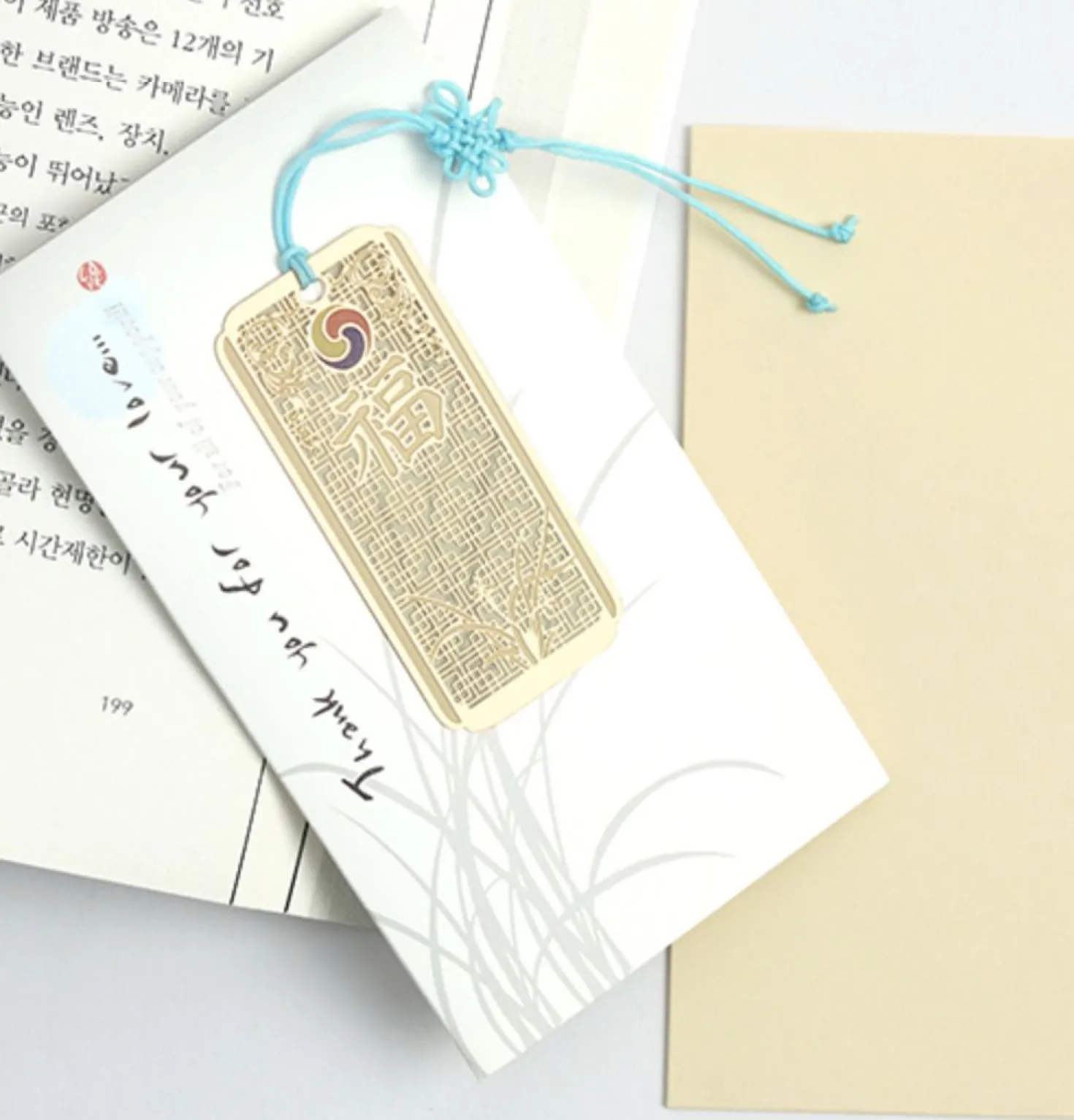 Korean Traditional Gold Bookmark & Card