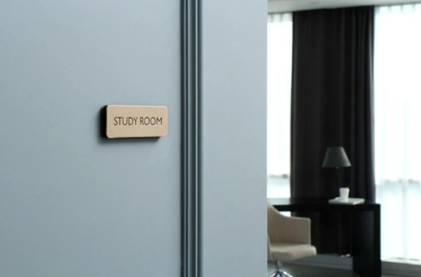 Kraft Basic Door Sign