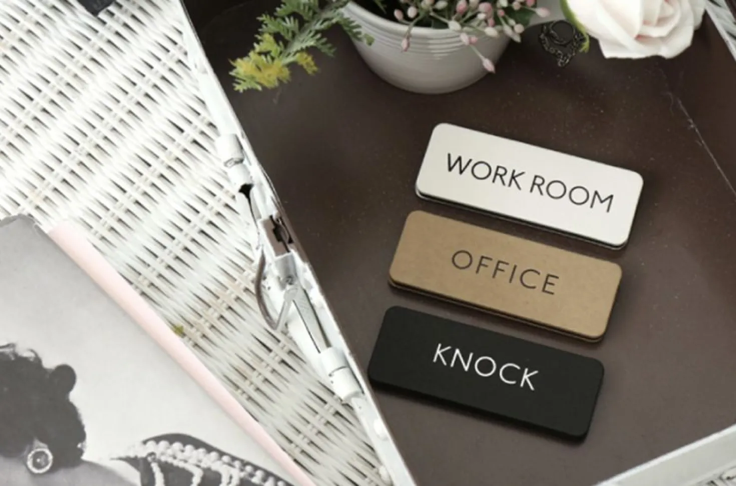 Kraft Basic Door Sign