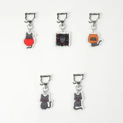 Lana Cat Pose Acrylic Key Ring