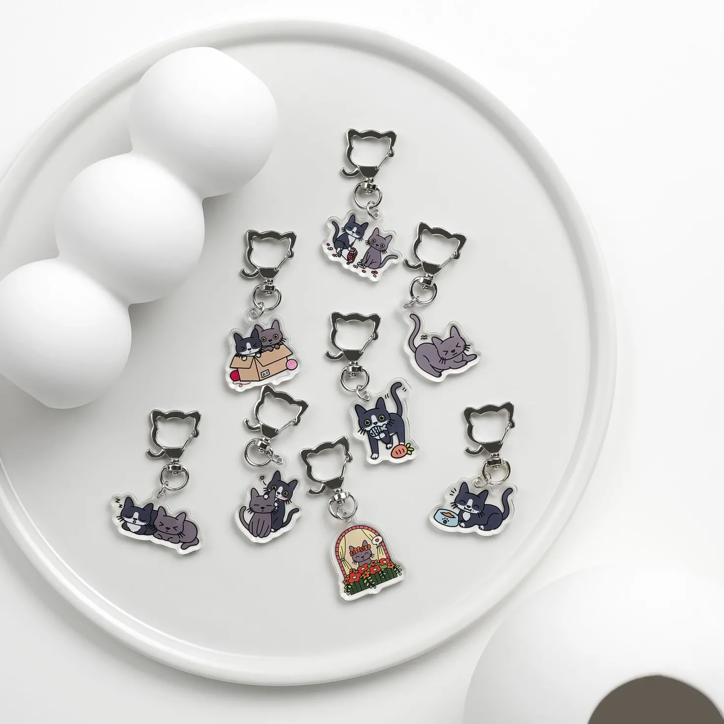 Lana Cat Pose Acrylic Key Ring v2