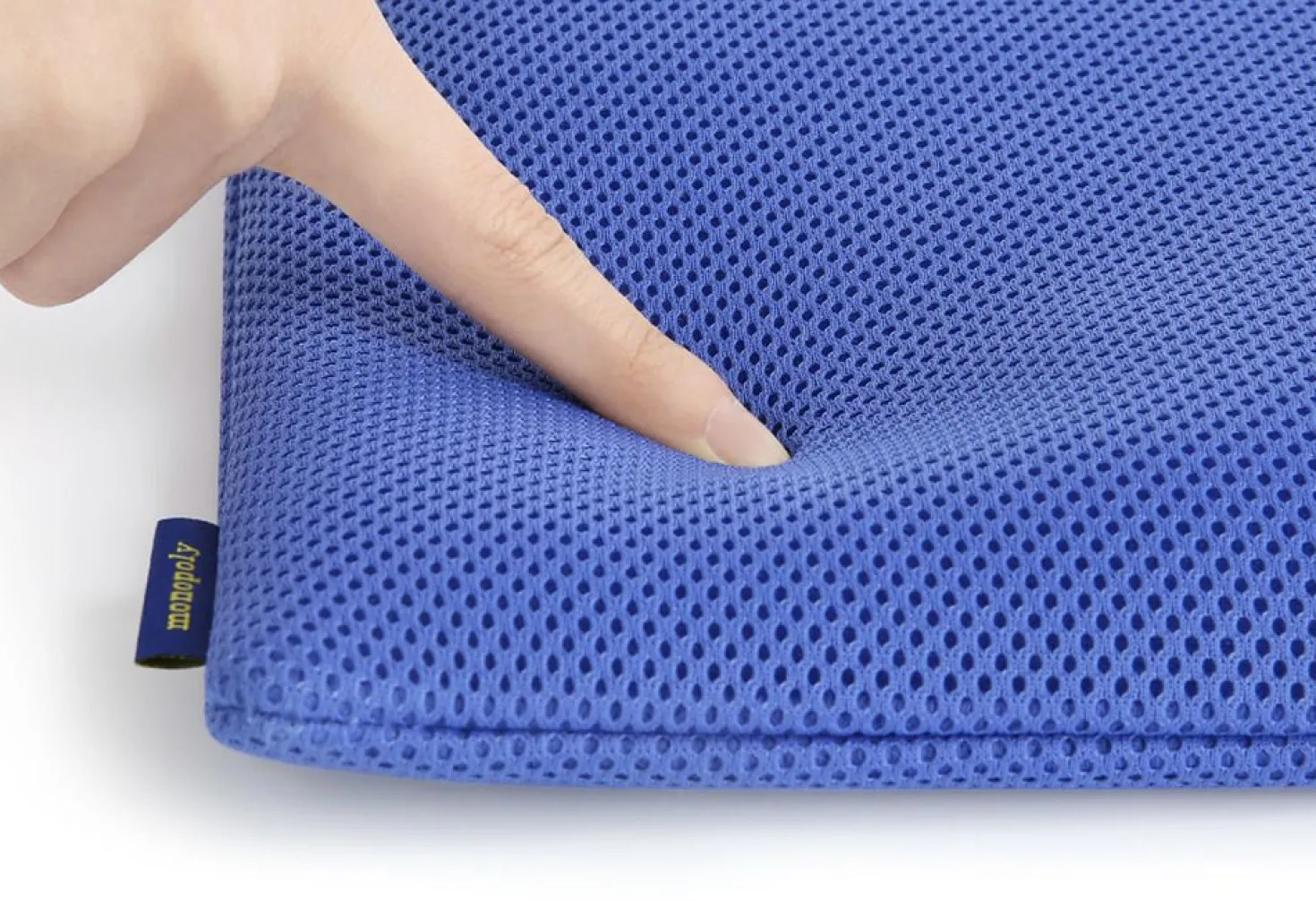 Large Trunk Mesh Pouch