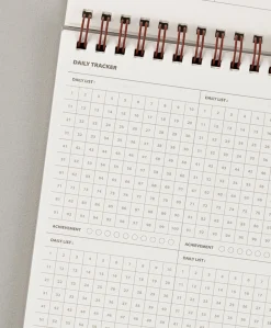 Life & Pieces 100 Day Standing Planner