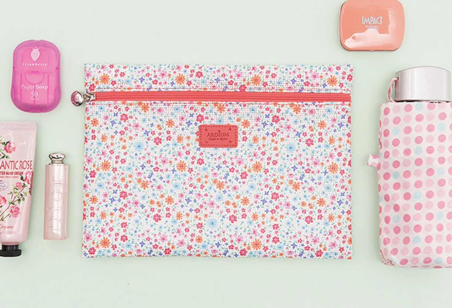 Medium Summer Mesh Flat Pouch