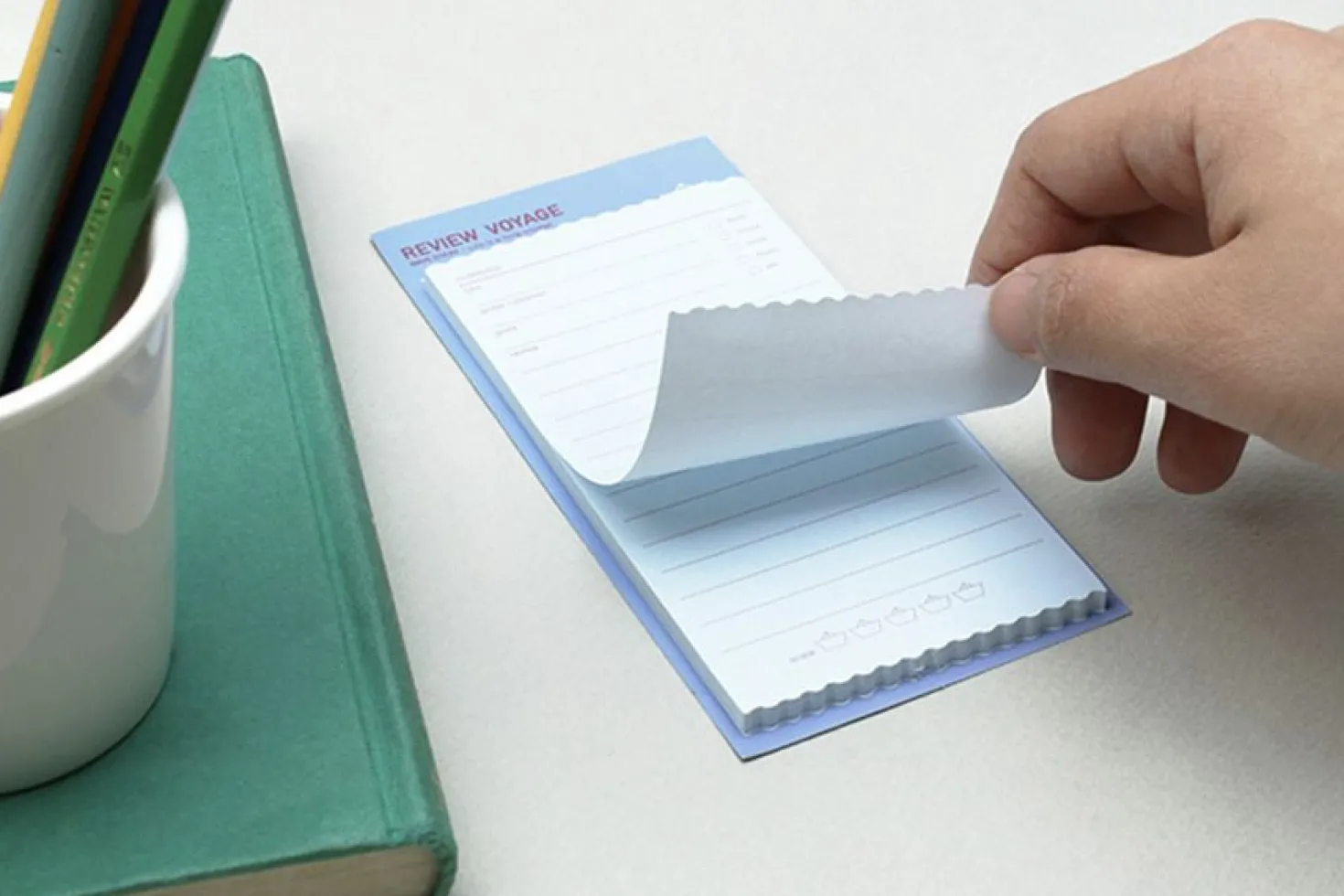 Medium Voyage Sticky Note