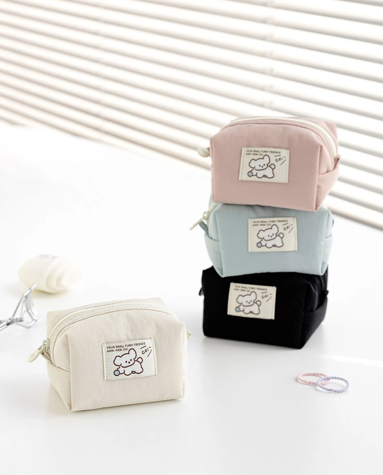 Mini Coi Puppy Twill Pouch