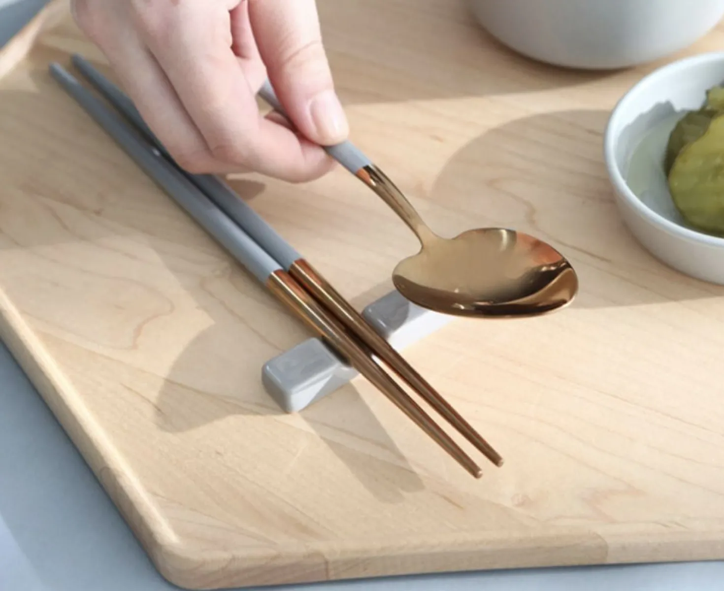 Modern Slim Chopstick Rest