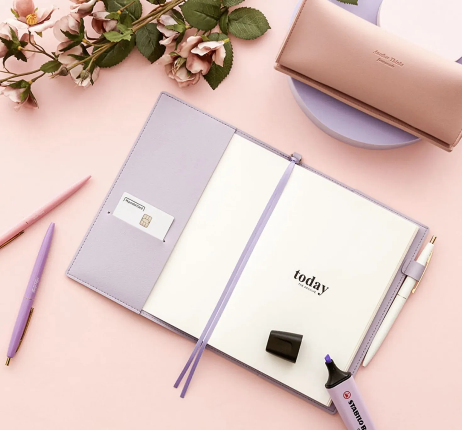 Objet Today Weekly Planner & Pen Set