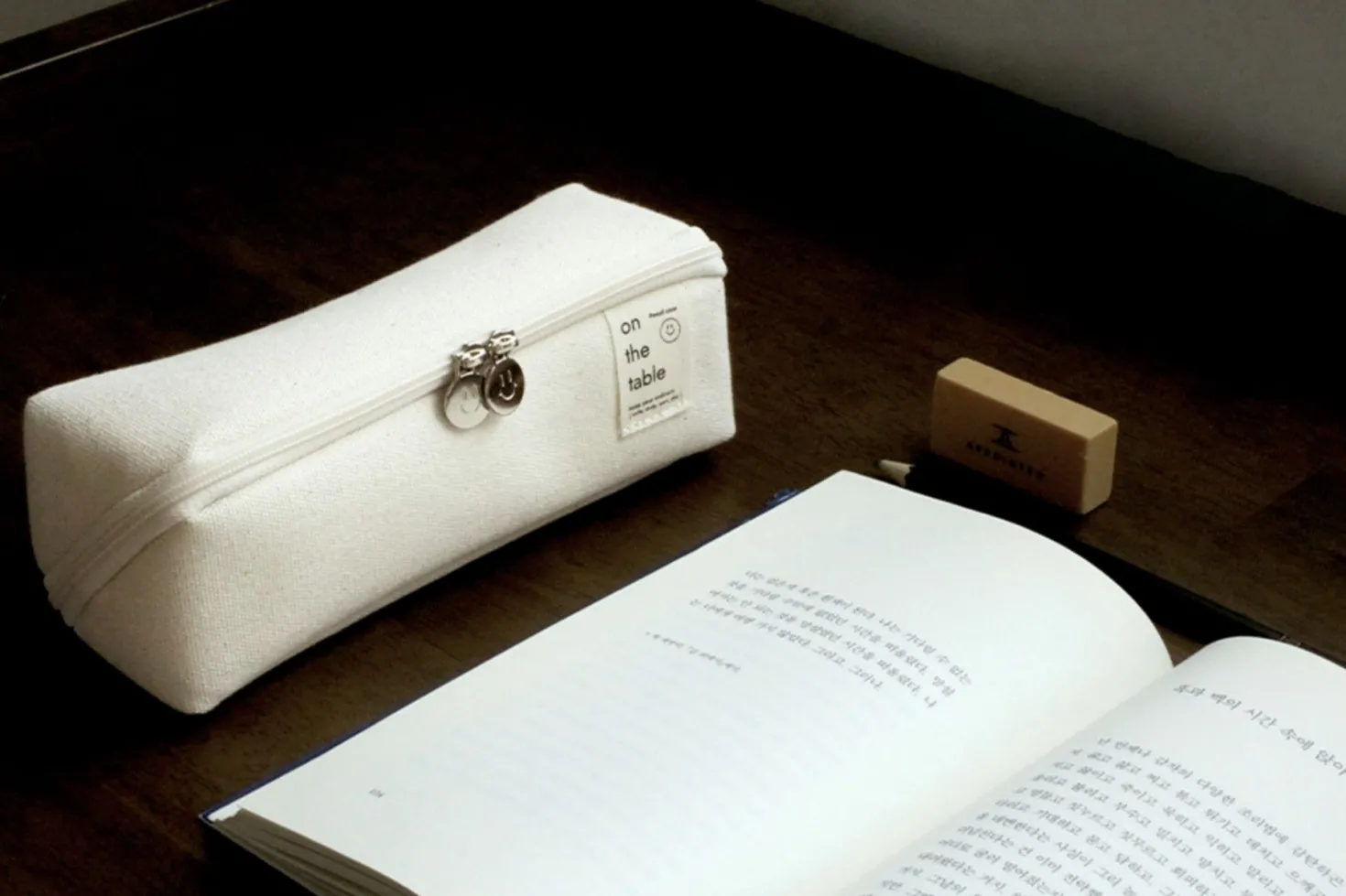 On the Table Cube Pen Pouch