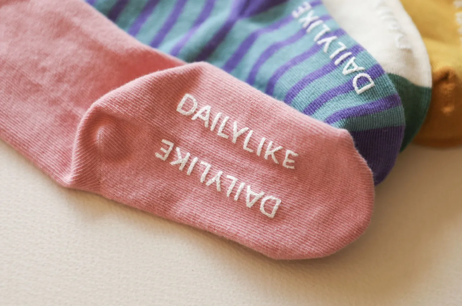 4pcs Dailylike Kids Knee Socks Set