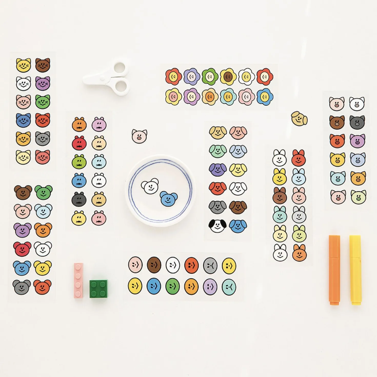 2pcs Mini Smile Removable Sticker Set